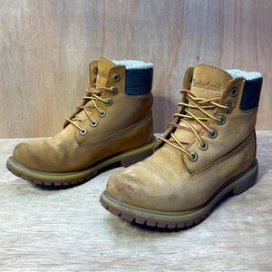 Timberland Work Boots Women’s Size 6 Wheat Waterproof